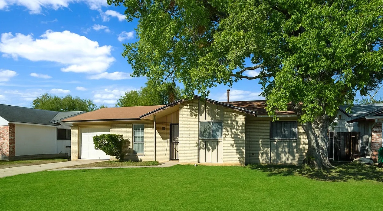 Property main image